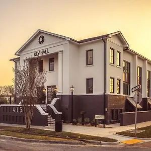 lily-hall.hotels-destin.com/